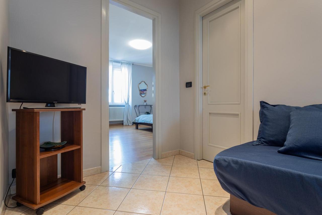 Light Blue Apartment By Wonderful Italy トリノ エクステリア 写真